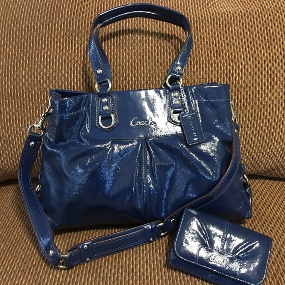 Blue patent leather coach purse Clearance